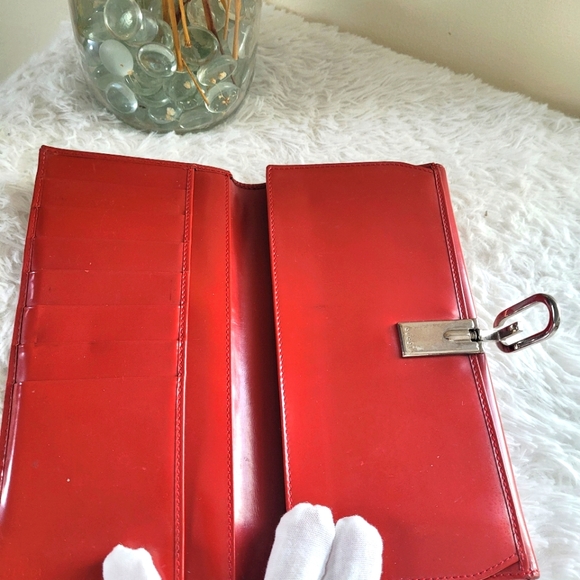 Gucci Wallet - Picture 3 of 13